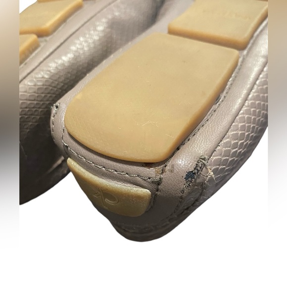 Calvin Klein Linsey Loafer, Gold Hardware, Academia, Gilmore Girl, size 7M - Picture 11 of 12